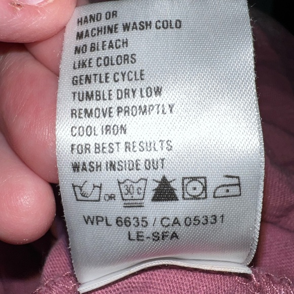 Woolrich Scoop Neck Pearl Snap Shirt - Picture 9 of 9